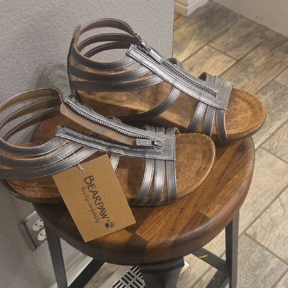 BearPaw Metallic Silver Strappy Sandals